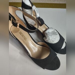 Dream pairs women's sandals size 9.5us